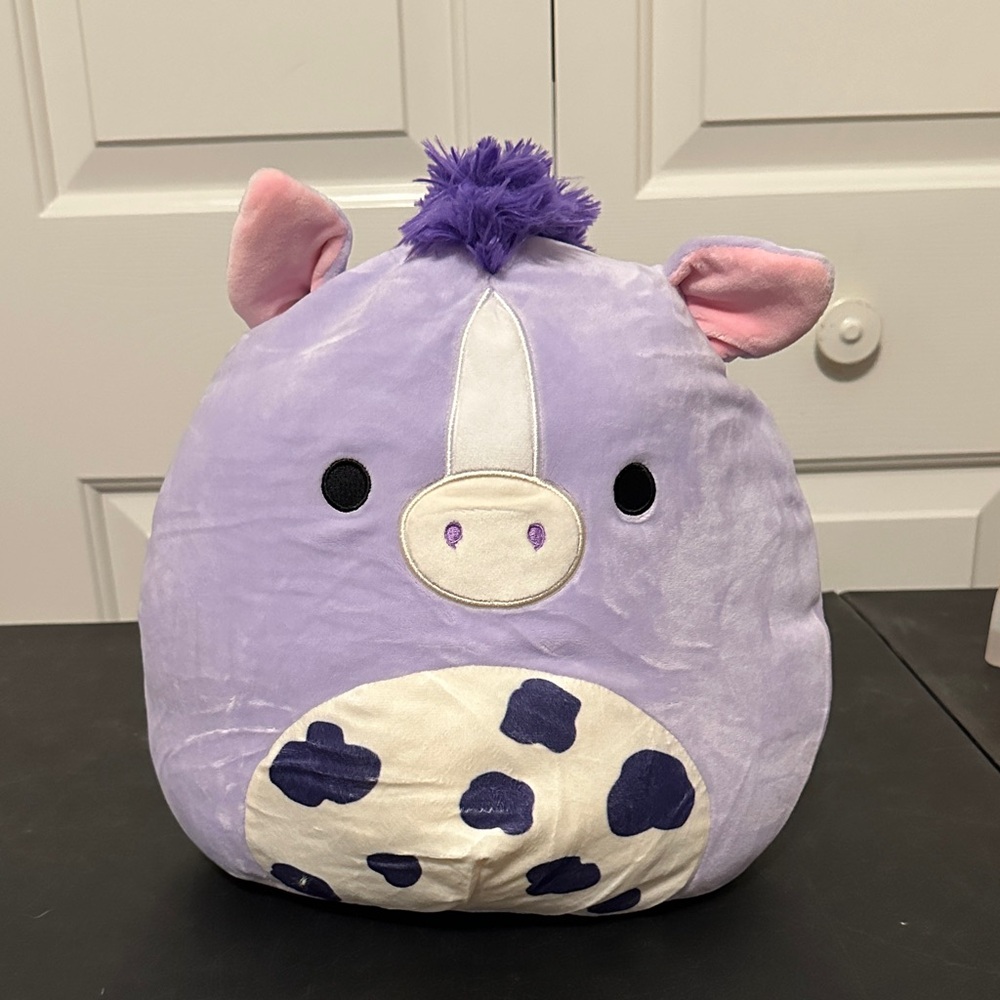 Squishmallow Meadow the Horse